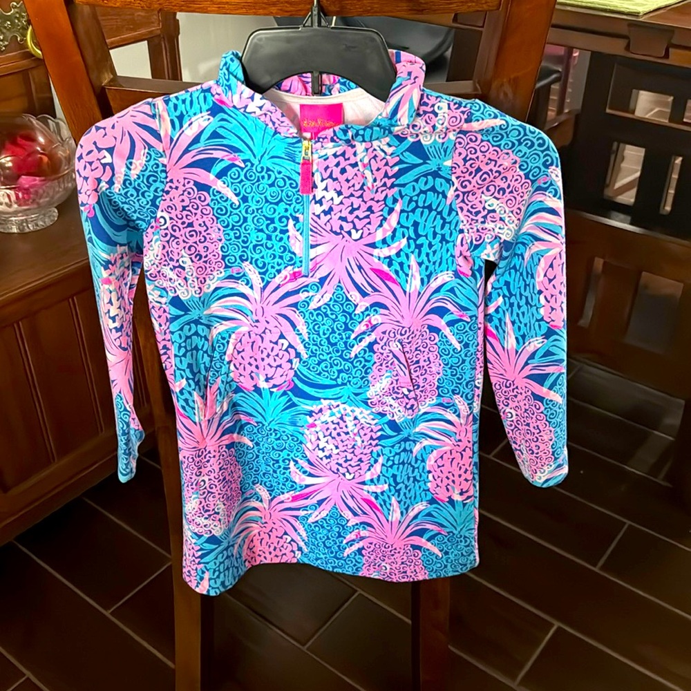 Lily Pulitzer- Girls dress size M (6-7).